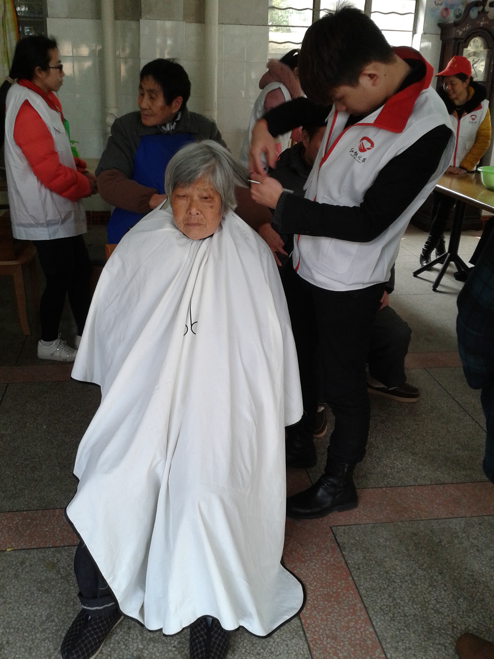 ���ɵ���С����һ��