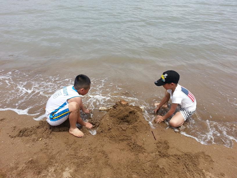 ����ɳ̲��С�����HOLD��ס��