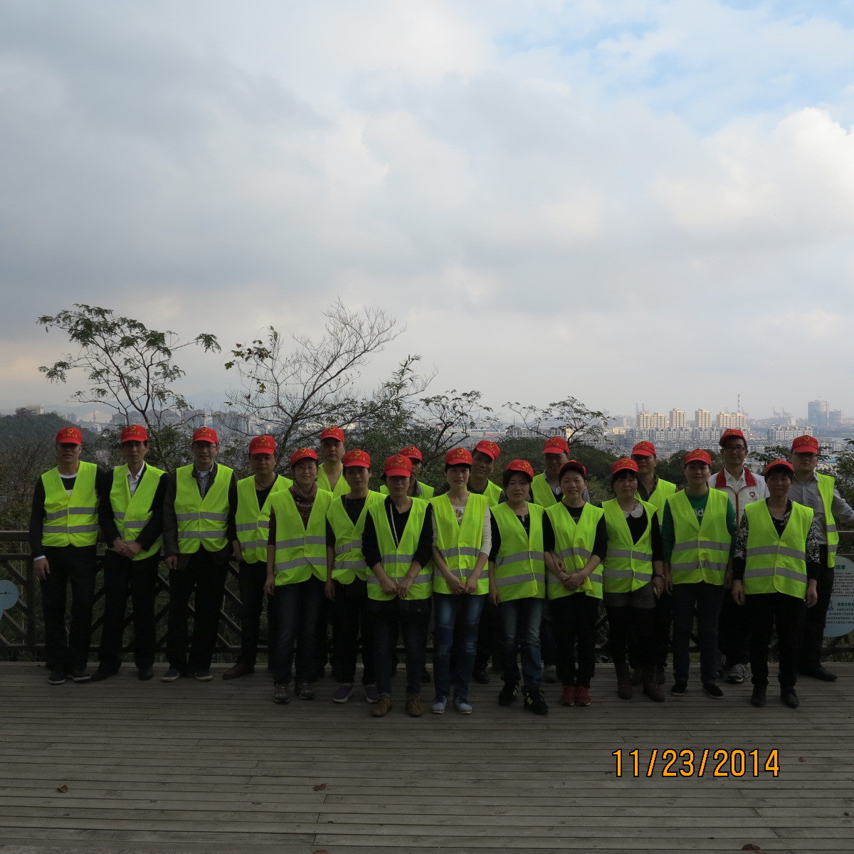 ��ů�۳ǰ��ڱ��� 011.jpg