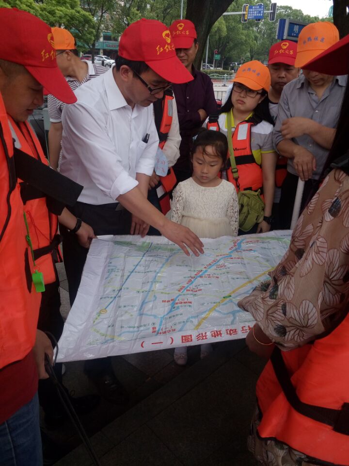 �ƶ�·�ߡ���ȷ����