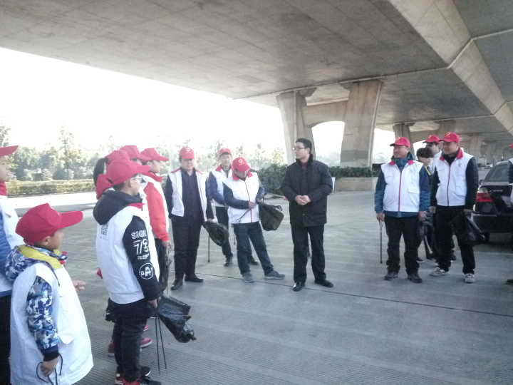 ����ʦ���ڸ�����֮��־Ը���Ƿ���ֹ���