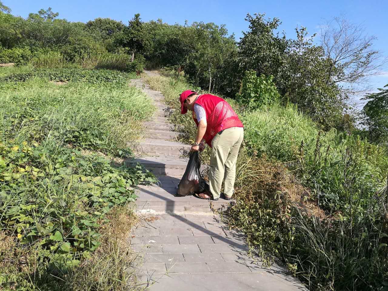 ־Ը��������ɫ����