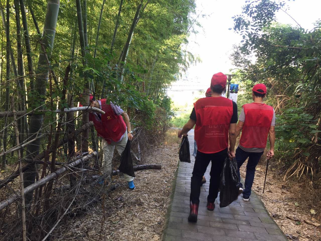 ־Ը��������ɫ����