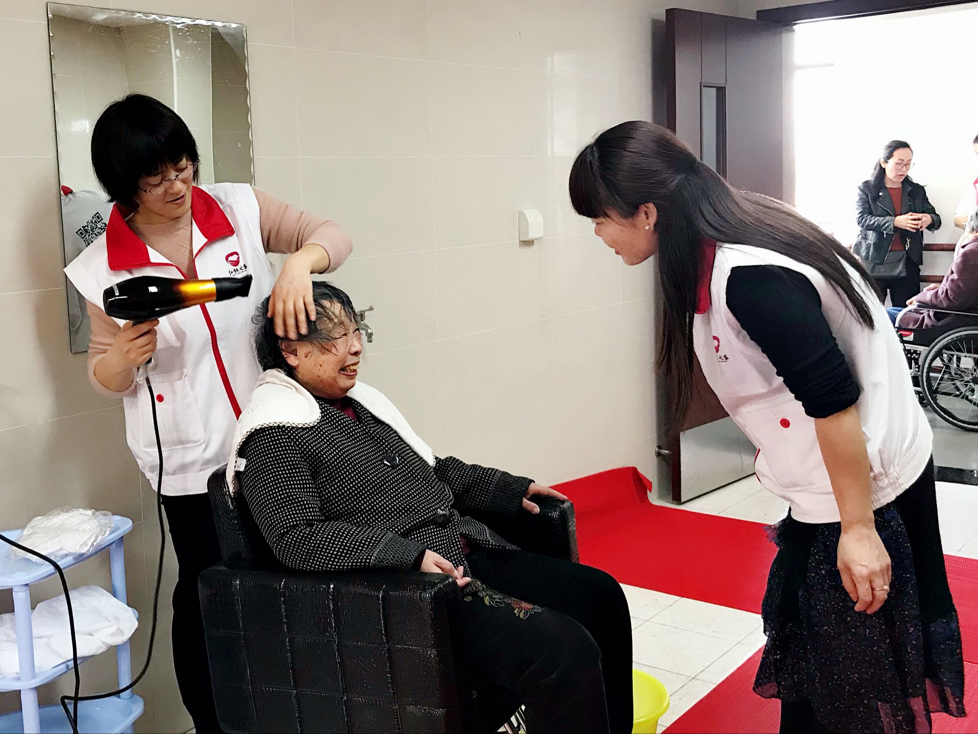 �����������죬���������