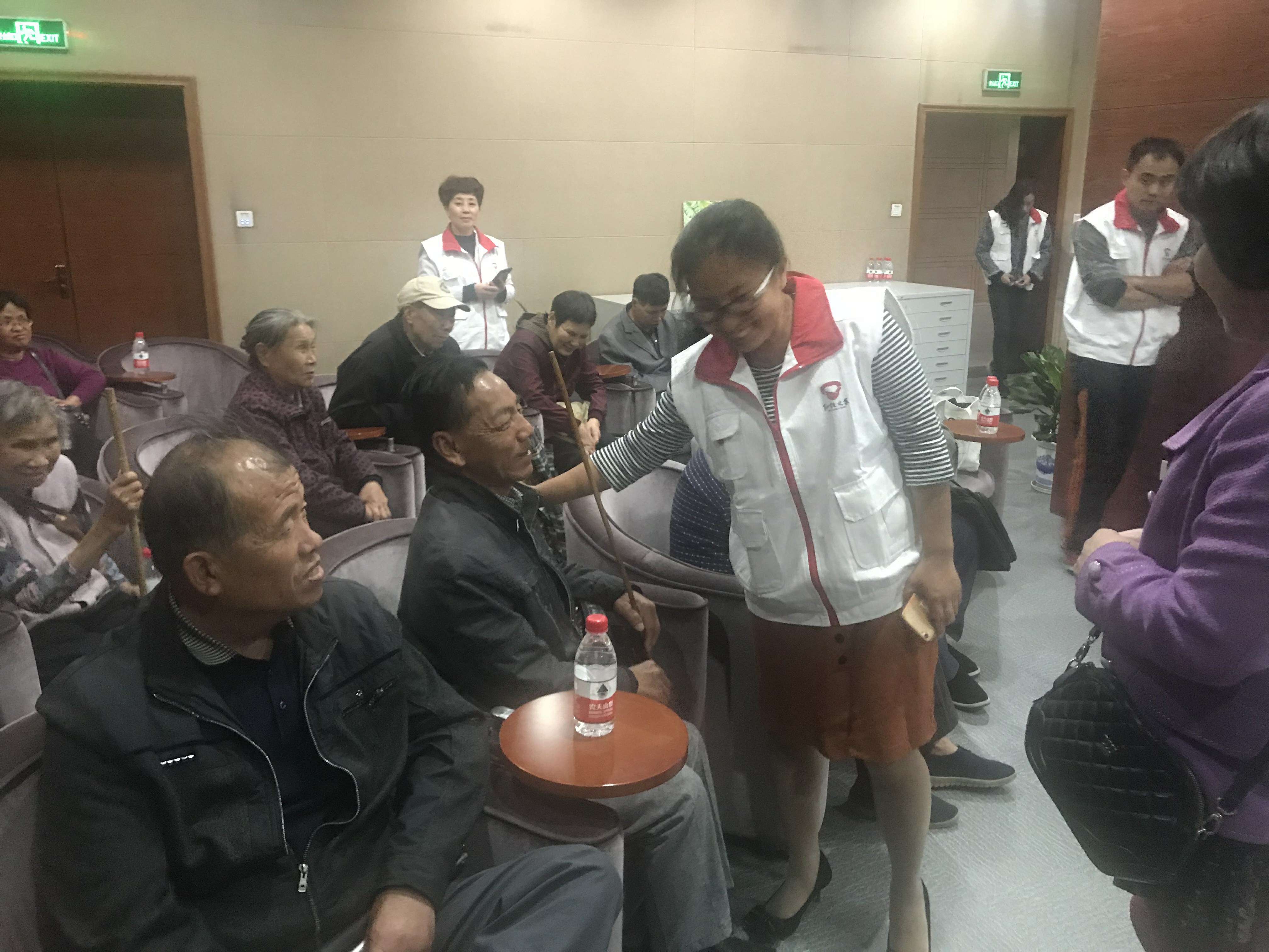 ΢��ͼƬ_201810181042453 [ԭʼ��С].jpg