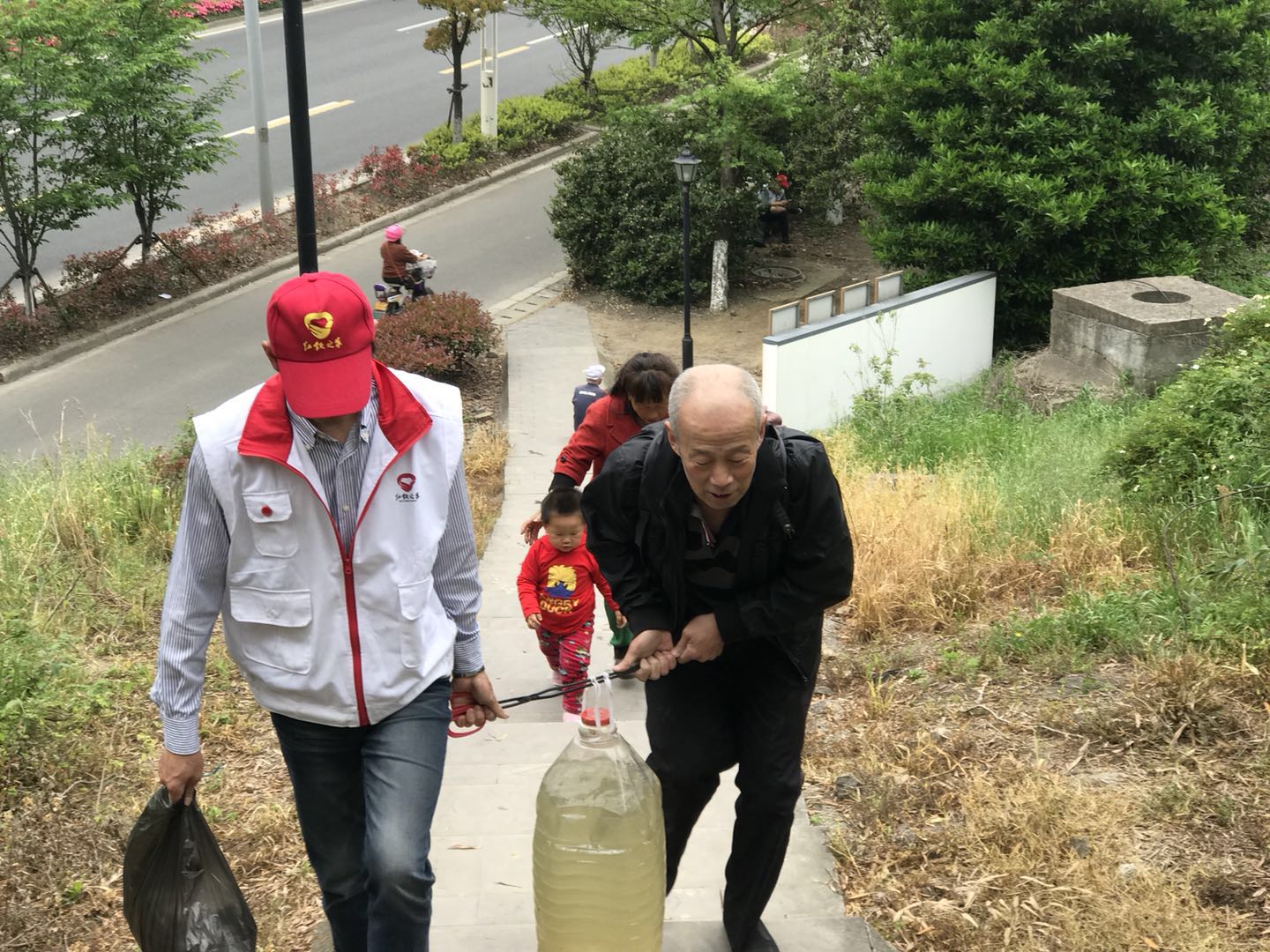 ��������ͬʱ������������