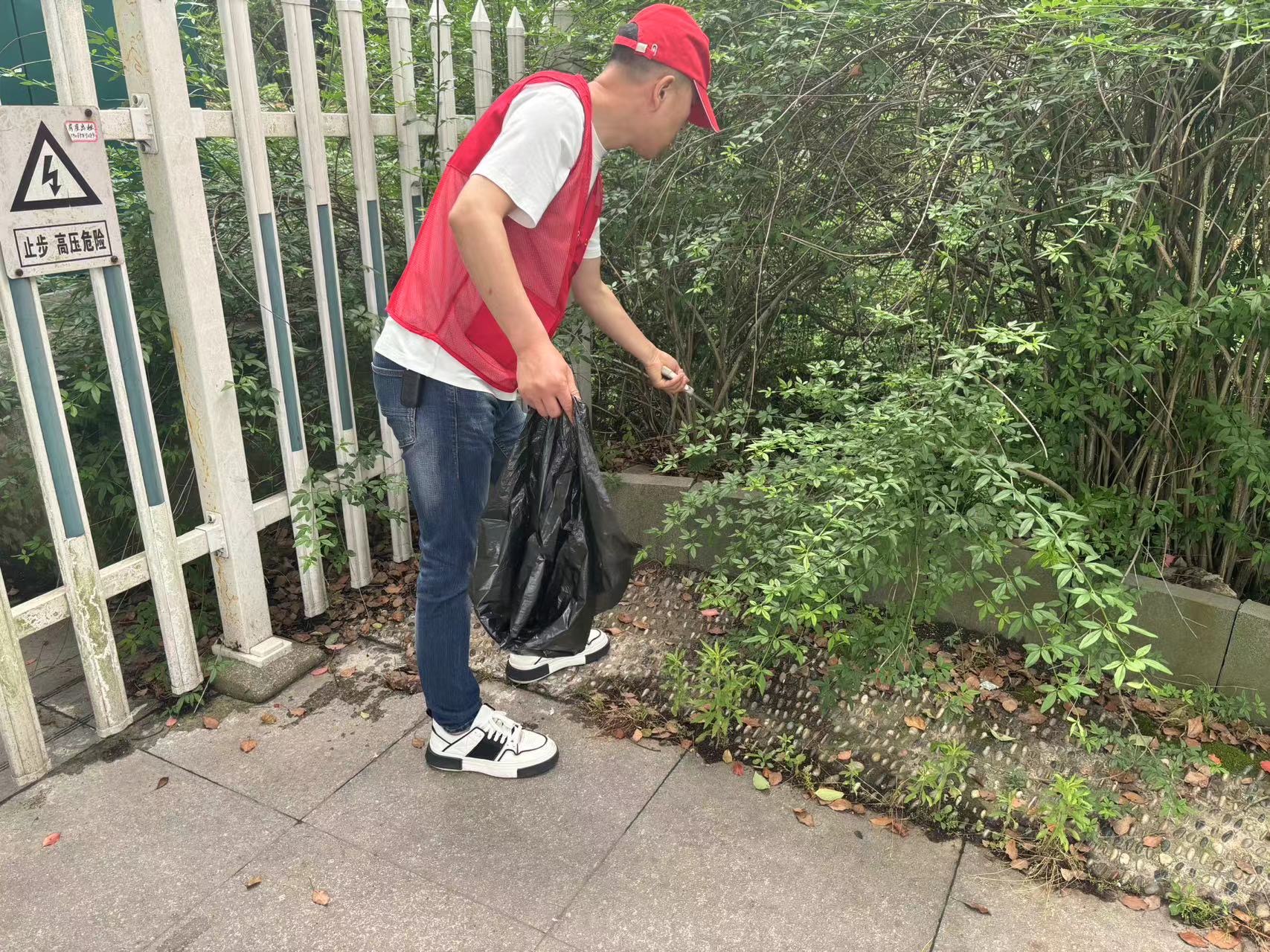 b132082724d642492790b78f05c2c432 2.JPG